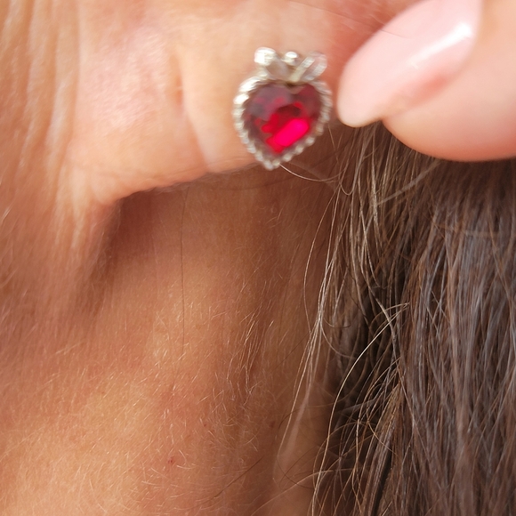 The Unbranded Brand Jewelry - Birthstone Heart-Shaped Red Crystal Earrings